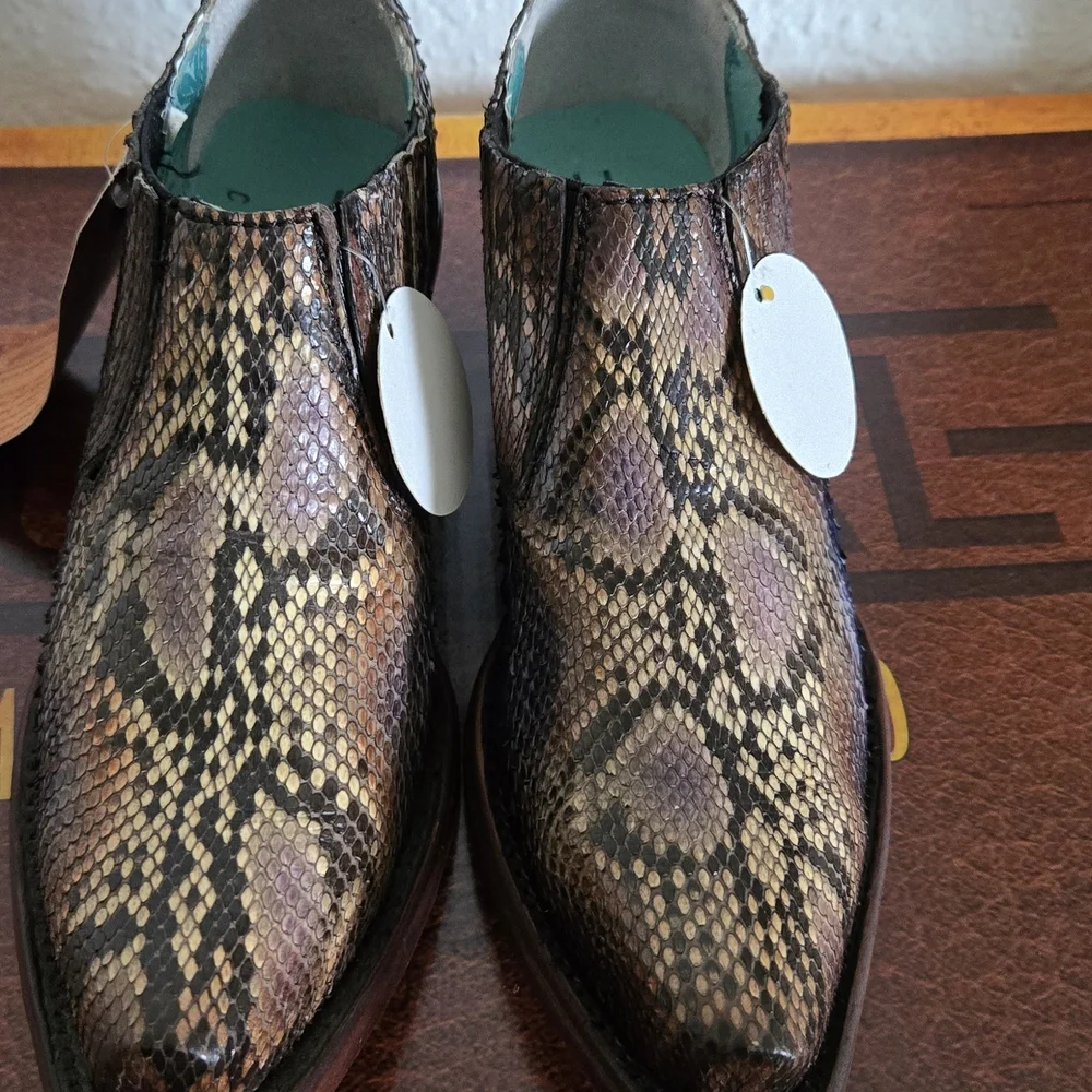 NWT Corral Snakeskin Leather Boots New Size 5.5 W/BOX